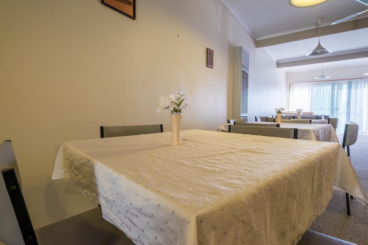 Stawell'S London Motor Inn Екстериор снимка