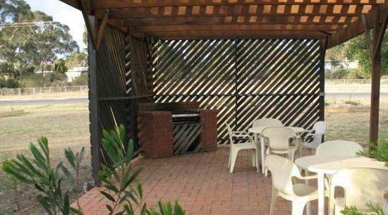 Stawell'S London Motor Inn Екстериор снимка